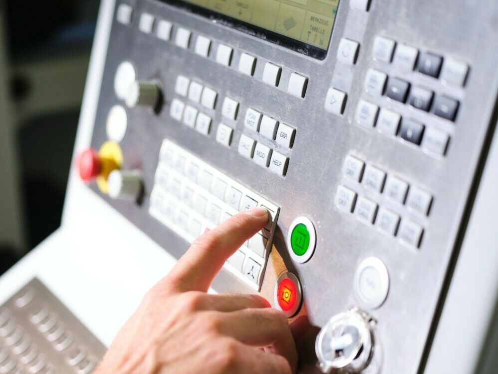 Schulung und Weiterbildung CNC Lehrgang | GLW Velbert