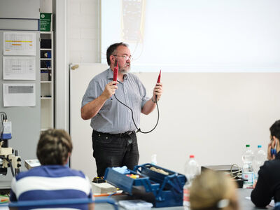 Elektroniker Umschulung | GLW Velbert