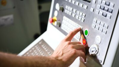 Steuerung Schulung und Weiterbildung CNC Lehrgang | GLW Velbert